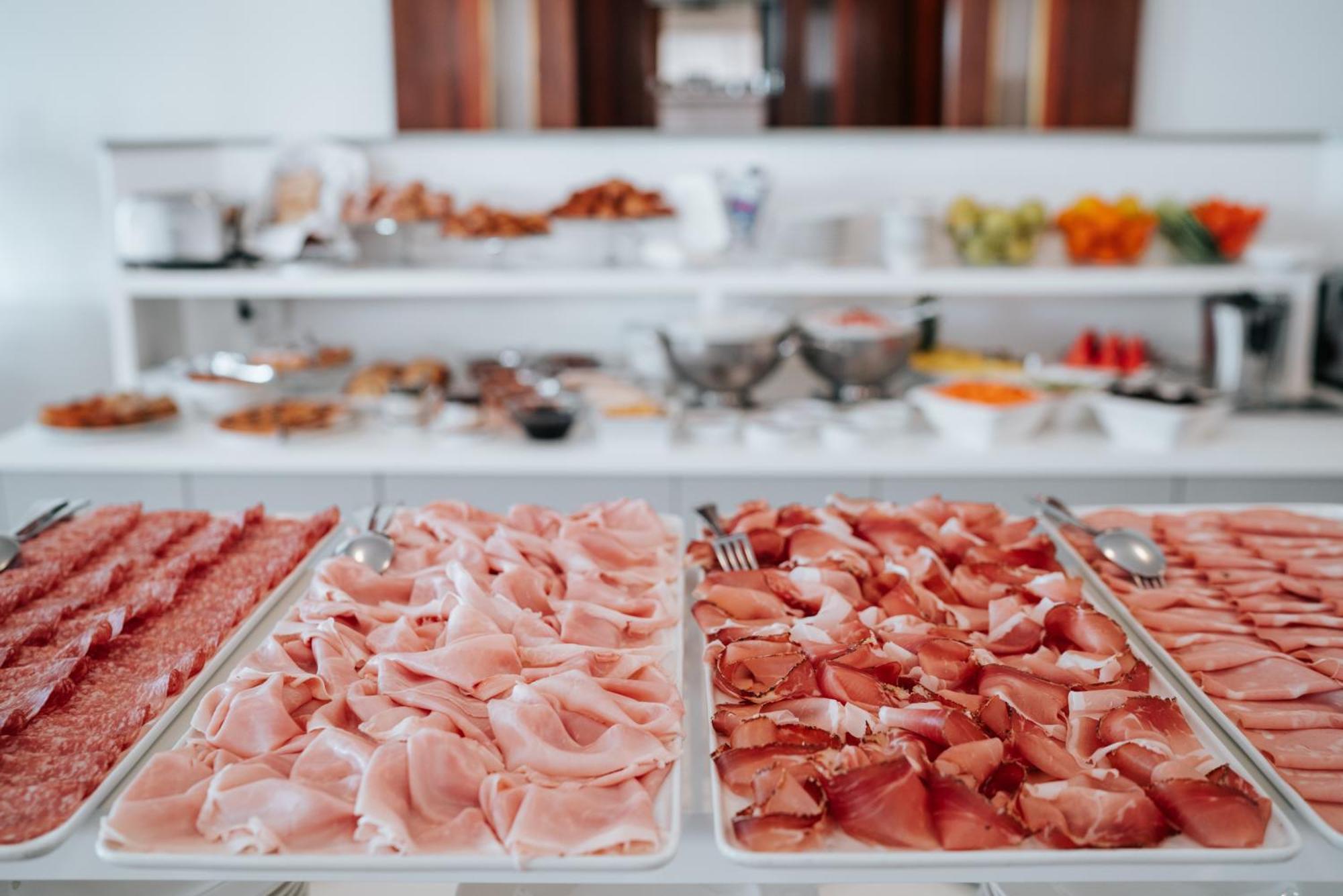 Hotel Luna Centrale Lignano Sabbiadoro Ngoại thất bức ảnh